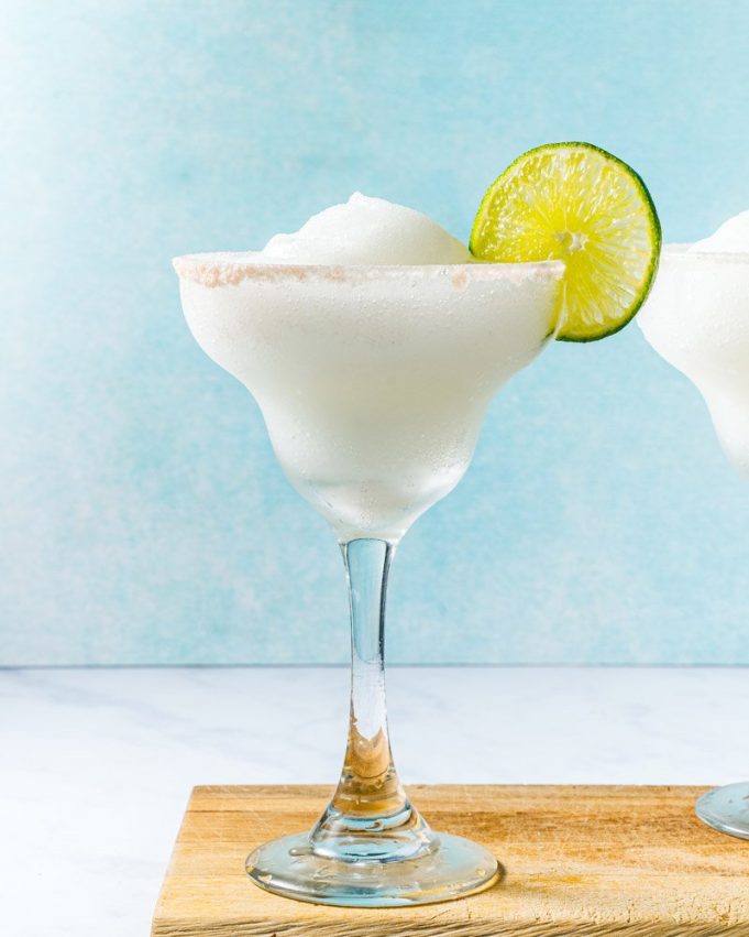 10 Must Try Frozen Alcoholic Drinks