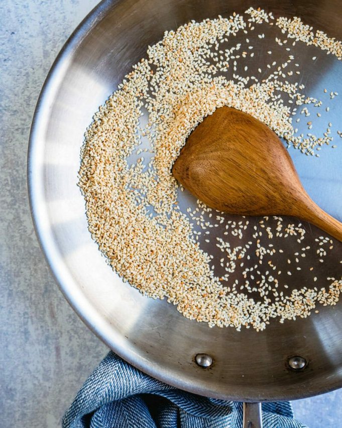 How to Toast Sesame Seeds 2 Ways